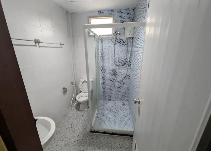 World Mahanakron Hotel 3*